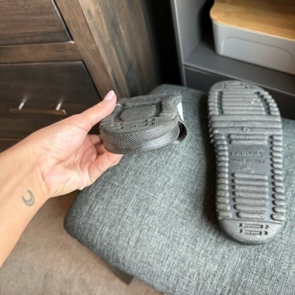 LIKE NEW | Laguna Black Men's Sandals - Picture 2 of 3